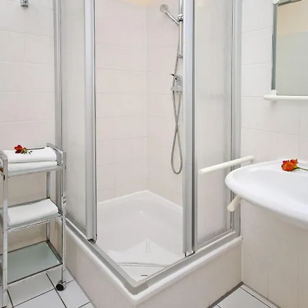 Ingeborg - 03-13 * Kühlungsborn